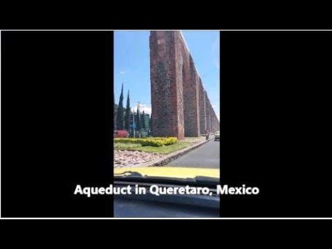 Private driver from Mexico City to Querétaro: Colonial architecture and aqueducts