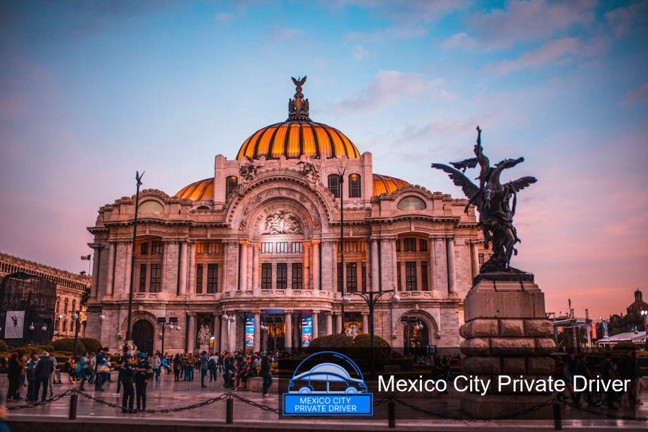 The majestic Palacio de Bellas Artes with its intricate façade and surrounding gardens, showcasing its cultural significance.